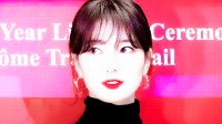 露腰好意思女为啥腰上总有俩带子?向佐腿法涵养的动态图